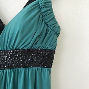 Enjoy add. 10% off! BCBG teal gown